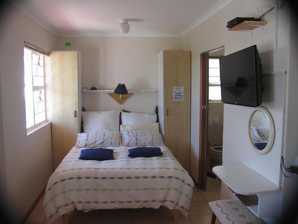 Ferienwohnung The Whale Cove Gansbaai Zimmer foto